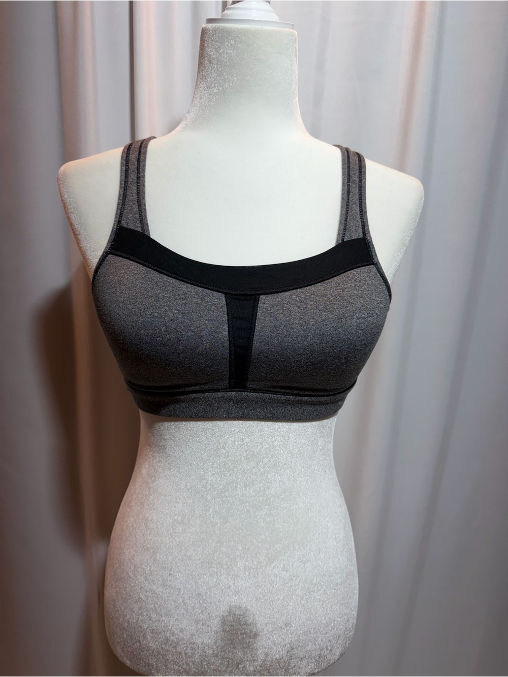 Gray & Black Supportive Sports Bra - Women Intimates